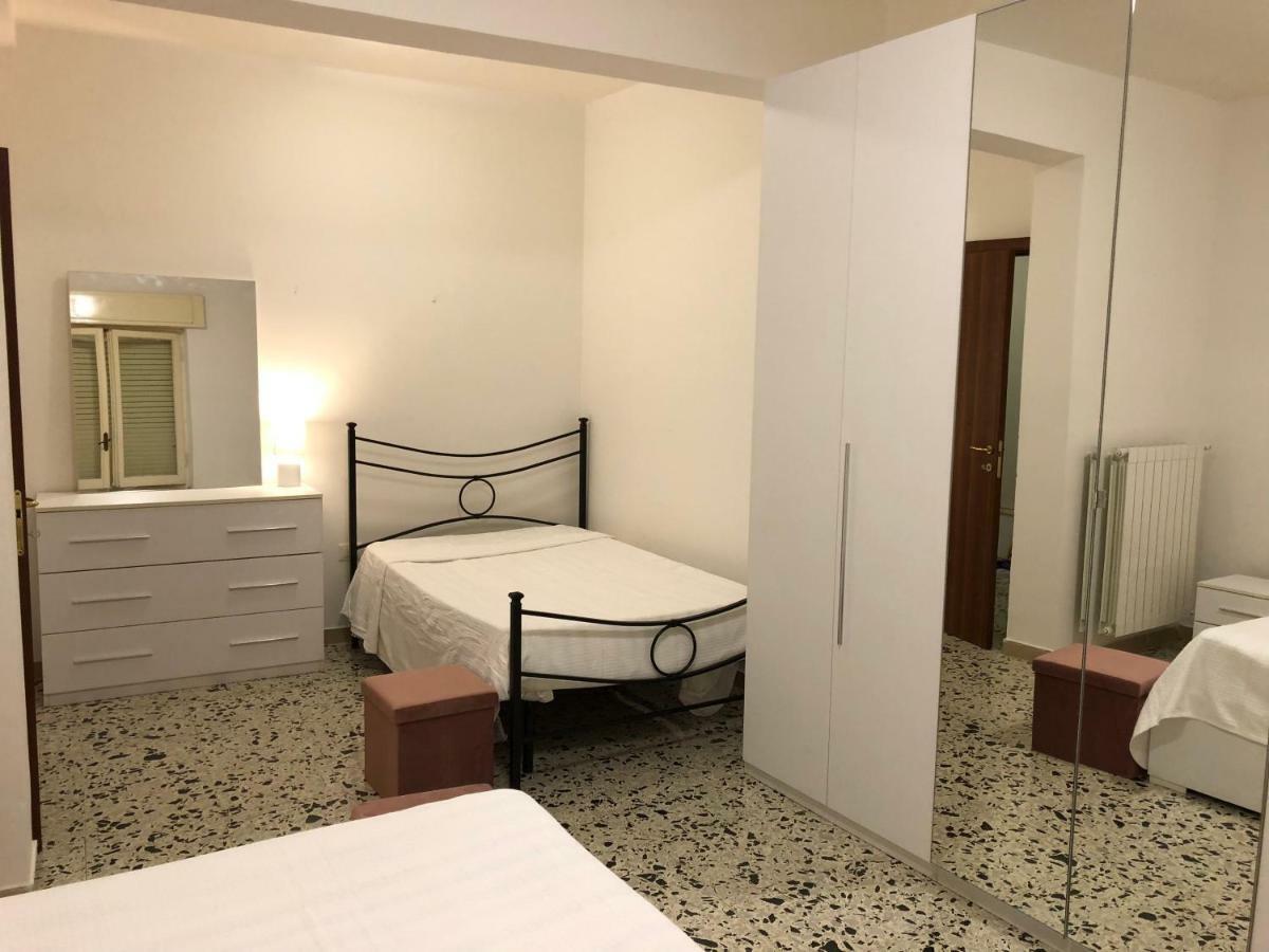 Terni In Centro Apartment ภายนอก รูปภาพ