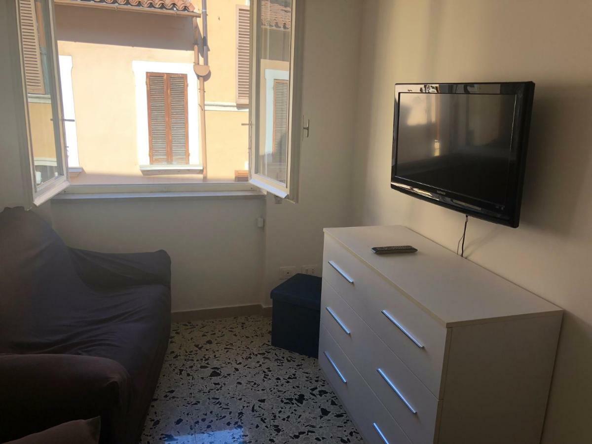 Terni In Centro Apartment ภายนอก รูปภาพ